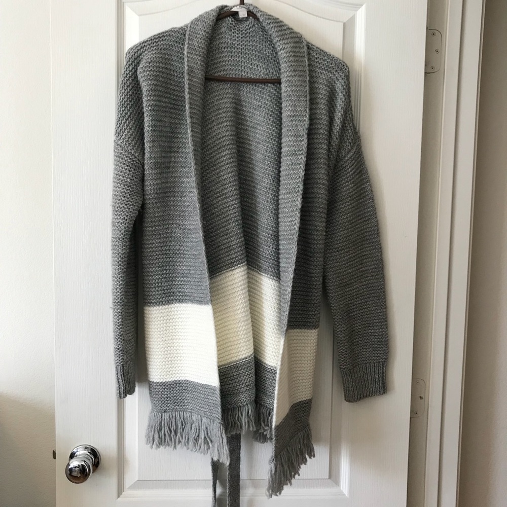 NEVER WORN LOFT Sweater